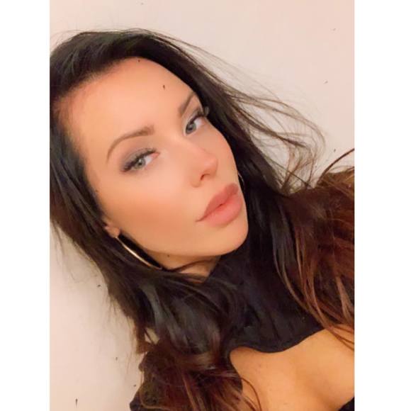 rebeccalynnexo